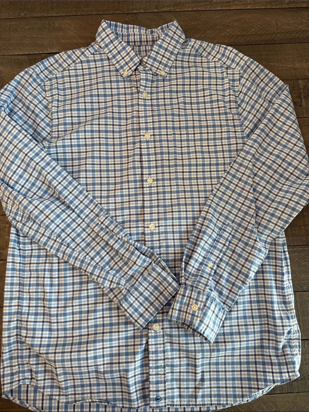 Vineyard Men's Blue Plaid Performance Cotton Button-Down Shirt